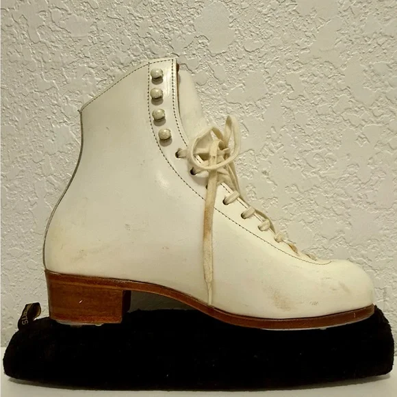 Riedel white Lace-Up Women's figure skates - Picture 4 of 14